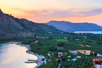 Cretan Sunrise Villa