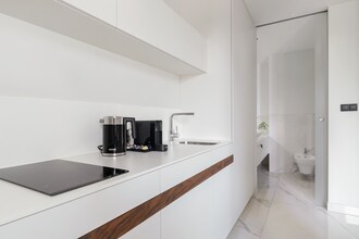Deluxe studio apartment