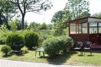 A holiday home in the countryside 7 km from the beach