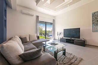 Villa Ena