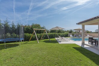 Villa Magica