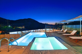 Perla Villa with swimming pool