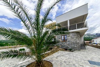 Villa Magnifica