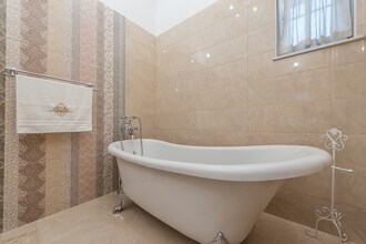 Villa Mek