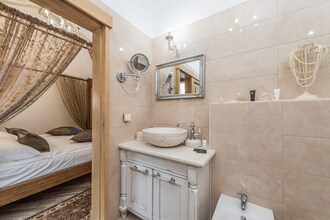 Villa Mek
