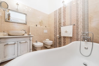 Villa Mek
