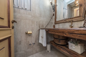 Villa Mek