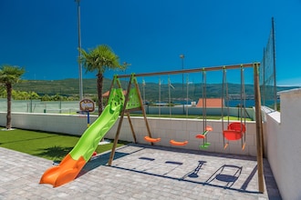 Villa Mek