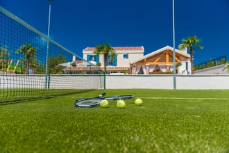 Villa Mek