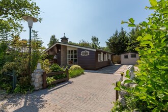 Vakantiehuizen Tholen EUR-NL-4675-03