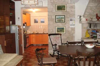 Stone house Vera