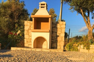 Villa's KyriAnna
