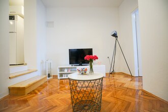 Apartment Ana