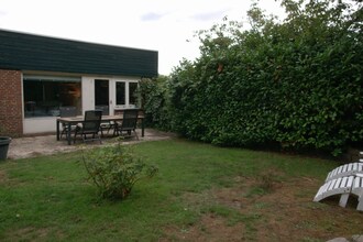 Vakantiehuizen Bollenstreek EUR-NL-2211-32