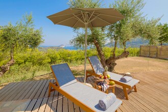 Villa Keri Sea