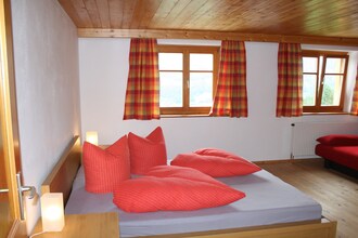In der Schoß