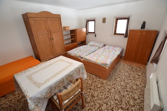 Tatana