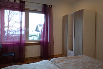 Ferienwohnung Weitblick I II