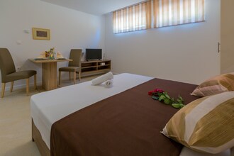 Studio Apartment Vila Grande A1