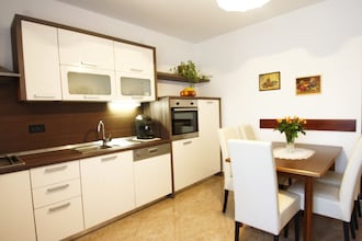Holiday House Mar-Ana