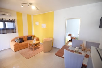 Waterfront apartment Danijela
