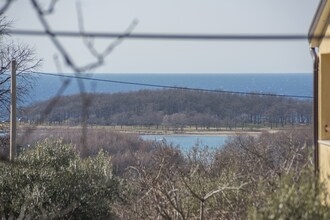 Apartment Romano with Sea View near Poreč
