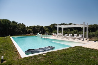 Private Pool Villa White Villas