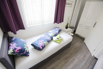 Nicol Design ground floor apartment