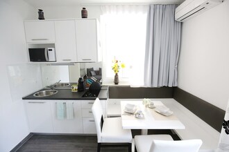 Nicol Design ground floor apartment