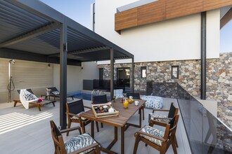 Horizon Luxury Villa