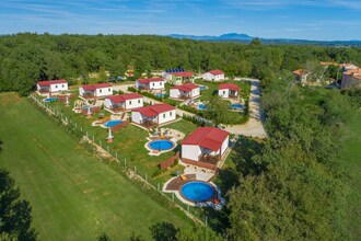 Holiday house with private pool No.2 in holiday park Jelovci