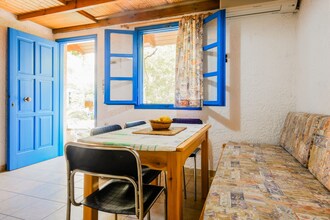 Olive Tree Cottage No 1