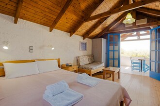 Olive Tree Cottage No 1
