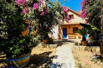 Olive Tree Cottage No 1