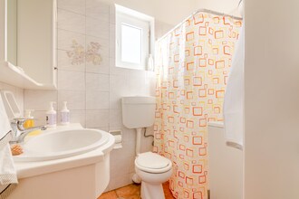 Small apartment in Porto Rafti Area