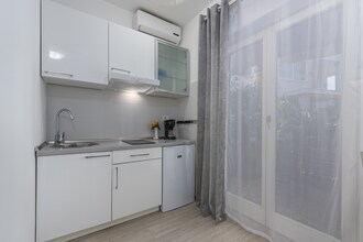 Villa Ladavac B&B Studio Apartment A2