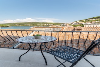 Holiday home in Islands