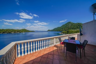 Holiday home in Islands