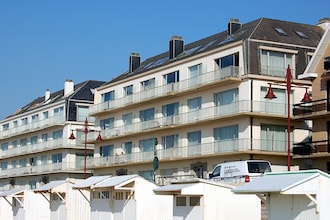 Golden beach 1 0203 2C
