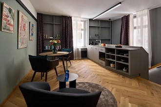 URBANAUTS Studios Fillgrader - 2 Personen
