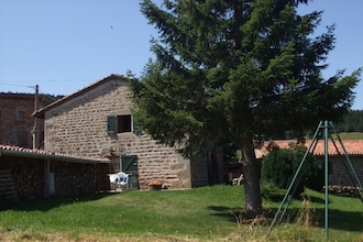 Vakantiehuizen Loire EUR-FR-42990-01