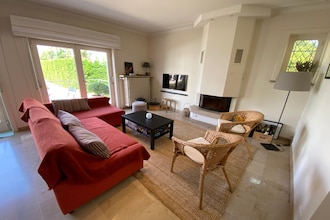 Residence EEUWFEESTLAAN 13