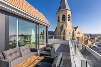 Green Lane The Sun  0401