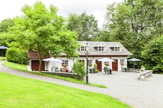 Vakantiehuizen Marche En Famenne EUR-BE-6940-58