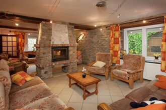 Vakantiehuis Awenne EUR-BE-6870-15