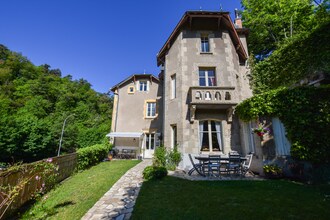 Vakantiehuizen Puy De Dôme EUR-FR-63710-03