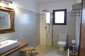 Casa Aina