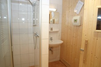 Chalets im Wald