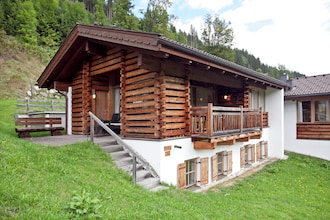 Chalets im Wald