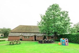 Vakantiehuizen Moergestel EUR-NL-5066-01